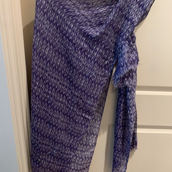 Stella & Dot swimsuit wrap - Picture 2 of 2